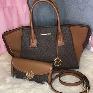 Michael kors lrg Avril satchel and wallet set logo mk